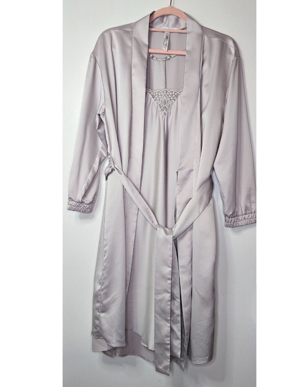 NWT Flora Nikrooz 2PC Set Charmeuse Charmeuse Slip Nightgown & Short Robe XS/S